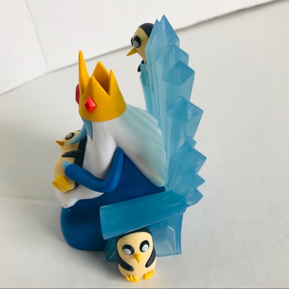 Adventure Time Ice King Gunter Collectible Figure - Picture 5 of 13